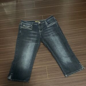 Dark Blue Cropped Jeans